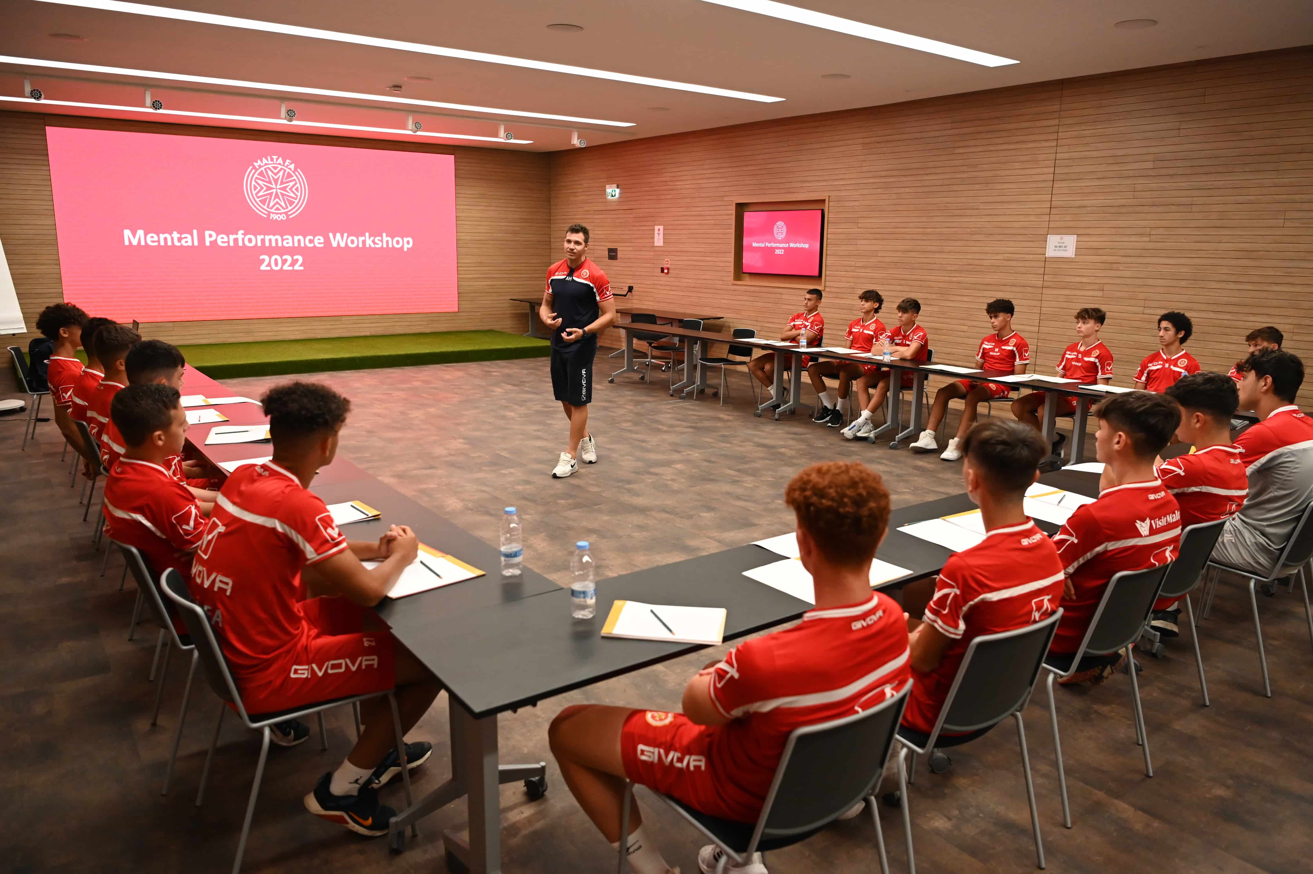 6 week course under 15 under 16 under 17 MZC_2922.jpg