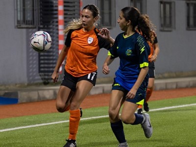 Jade Schembri (Swieqi United) in action against Estelle Borg (Mtarfa) during one of their encounters in 2022/2023(c) Timmy Cutugno