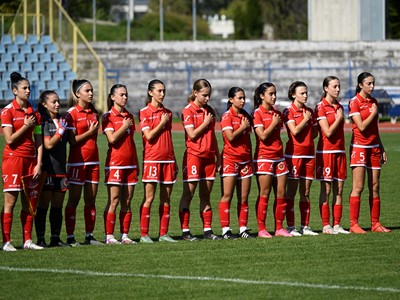 W1.jpg