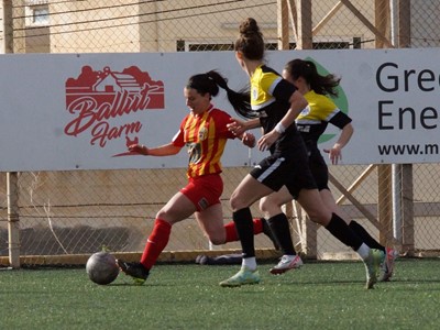 Alishia Cassar (Birkirkara) in action against Hibernians - (c) Lara Schembri - The Sporting Fan