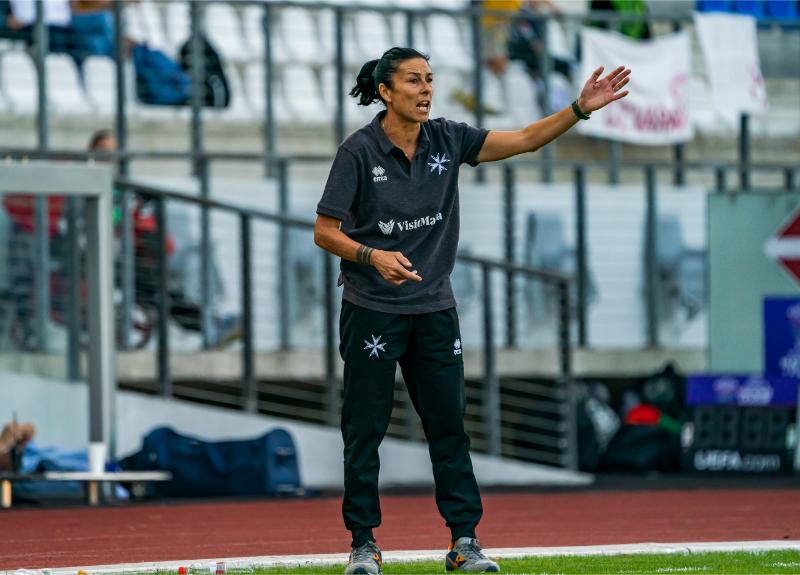 Coach Manuela Tesse (c) Latvia FA