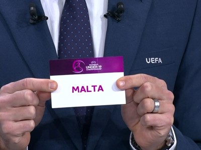 Malta Card 19.jpg