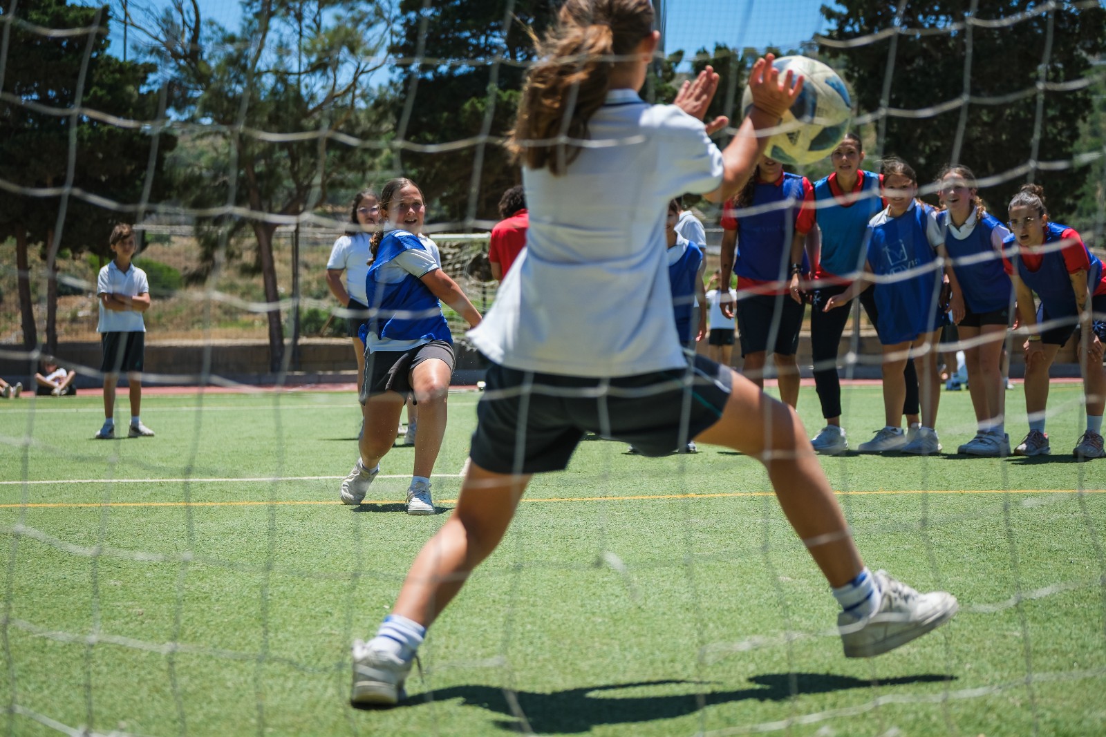 San Anton School Visit (4)_3.jpg