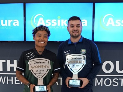 Mġarr United duo Ryan Vella and Valeria Villegas honoured with Assikura awards.